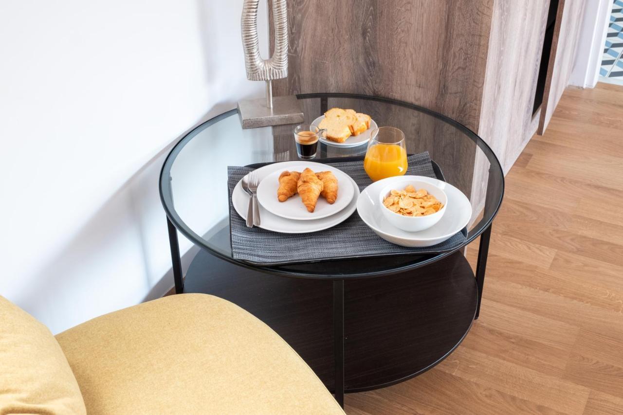Acropolis Plaza Smart Suites Ateny Zewnętrze zdjęcie